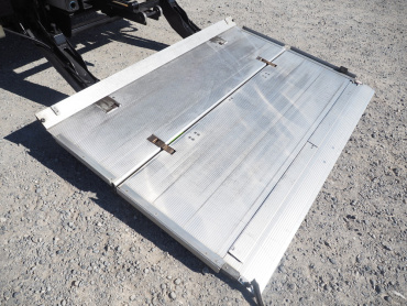 いすゞ フォワード 冷凍バン 中型 TKG-FRR90S2 年式 H27 [写真21]