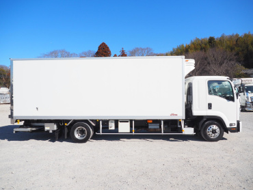 いすゞ フォワード 冷凍バン 中型 TKG-FRR90S2 年式 H27 [写真09]