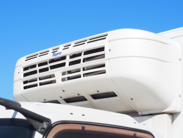 いすゞ フォワード 冷凍バン 中型 TKG-FRR90S2 年式 H27 [写真08]