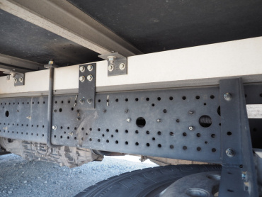 いすゞ フォワード 冷凍バン 中型 TKG-FRR90S2 年式 H27 [写真30]