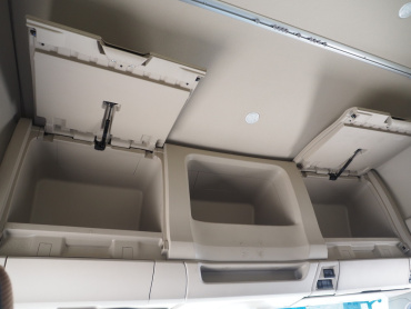 日野 プロフィア ウイング車 大型 2DG-FW1AHG 年式 R1 [写真44]