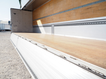 日野 プロフィア ウイング車 大型 2DG-FW1AHG 年式 R1 [写真25]