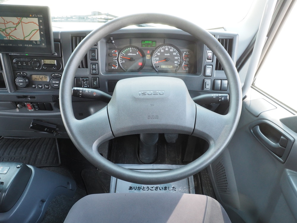 いすゞ フォワード 冷凍バン 中型 TKG-FRR90T2 年式 H29[写真23]