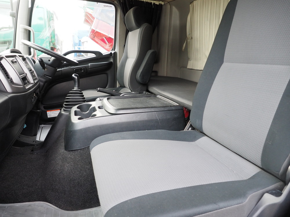 日野 レンジャープロ ウイング車 中型 TKG-FD7JLAG 年式 H27[写真35]