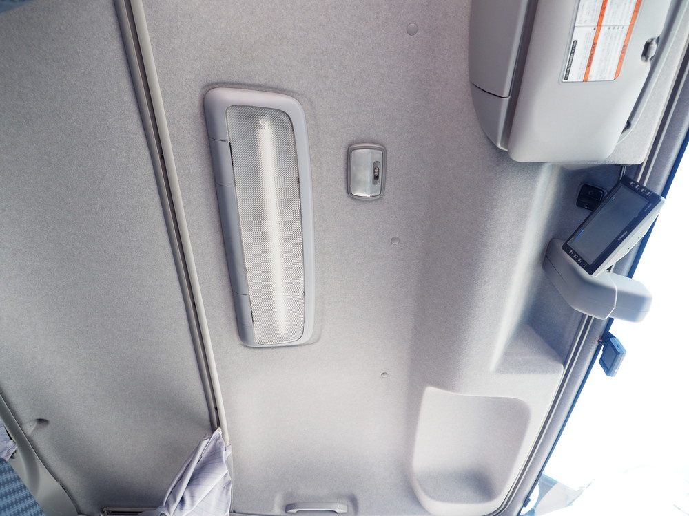 いすゞ フォワード ウイング車 中型 TKG-FRR90T2 年式 H29[写真38]