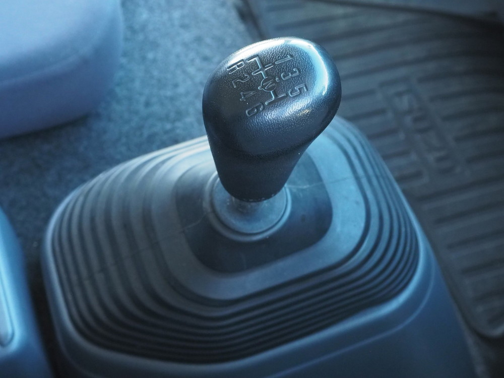 いすゞ フォワード ウイング車 中型 TKG-FRR90T2 年式 H29[写真33]