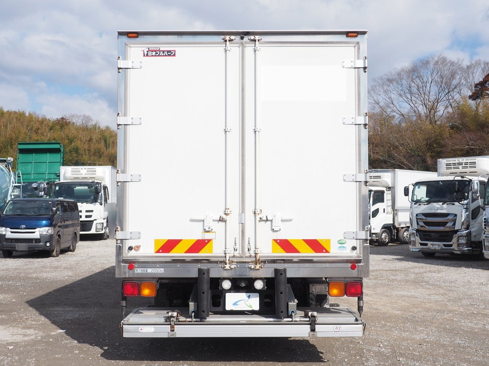 いすゞ フォワード 冷凍バン 中型 TKG-FRR90T2 年式 H29[写真05]