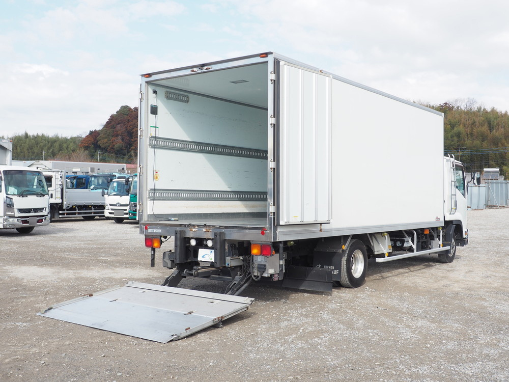 いすゞ フォワード 冷凍バン 中型 TKG-FRR90T2 年式 H29[写真19]