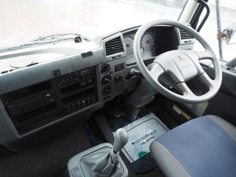 三菱ふそう ファイター ウイング車 中型 TKG-FK61F 年式 H28[写真34]