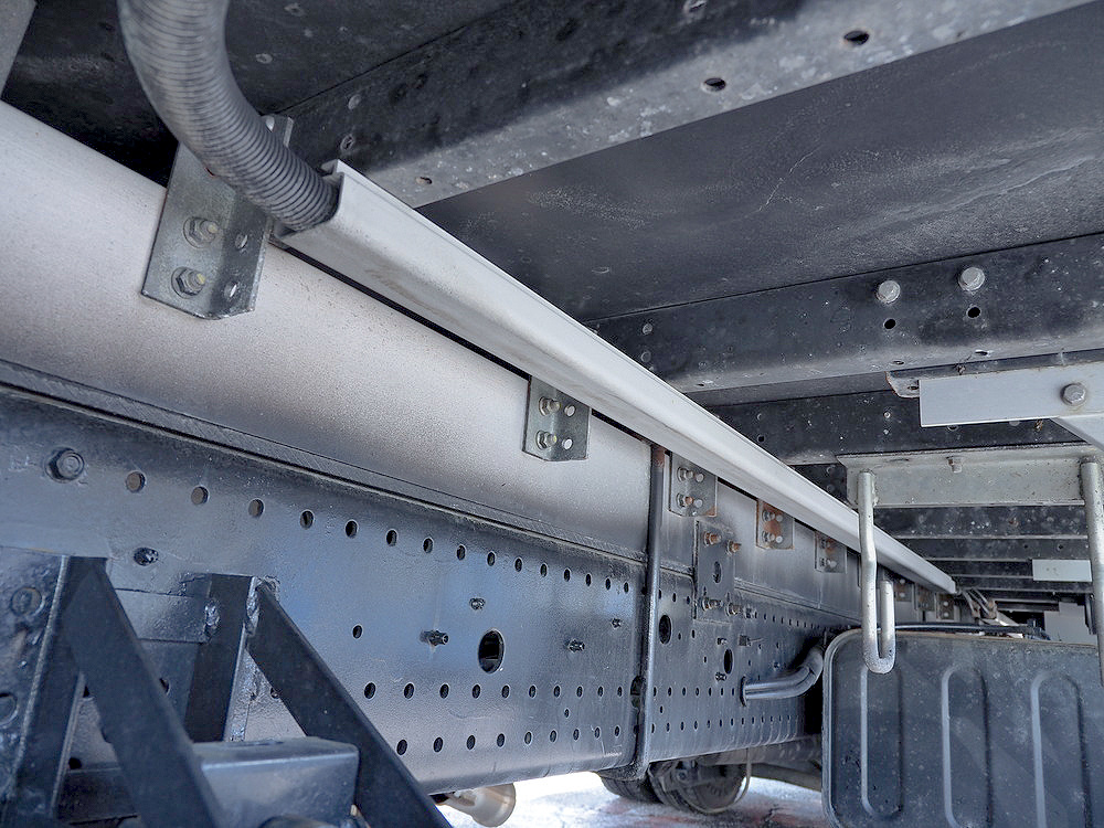 いすゞ フォワード ウイング車 中型 TKG-FRR90T2 年式 H29[写真41]