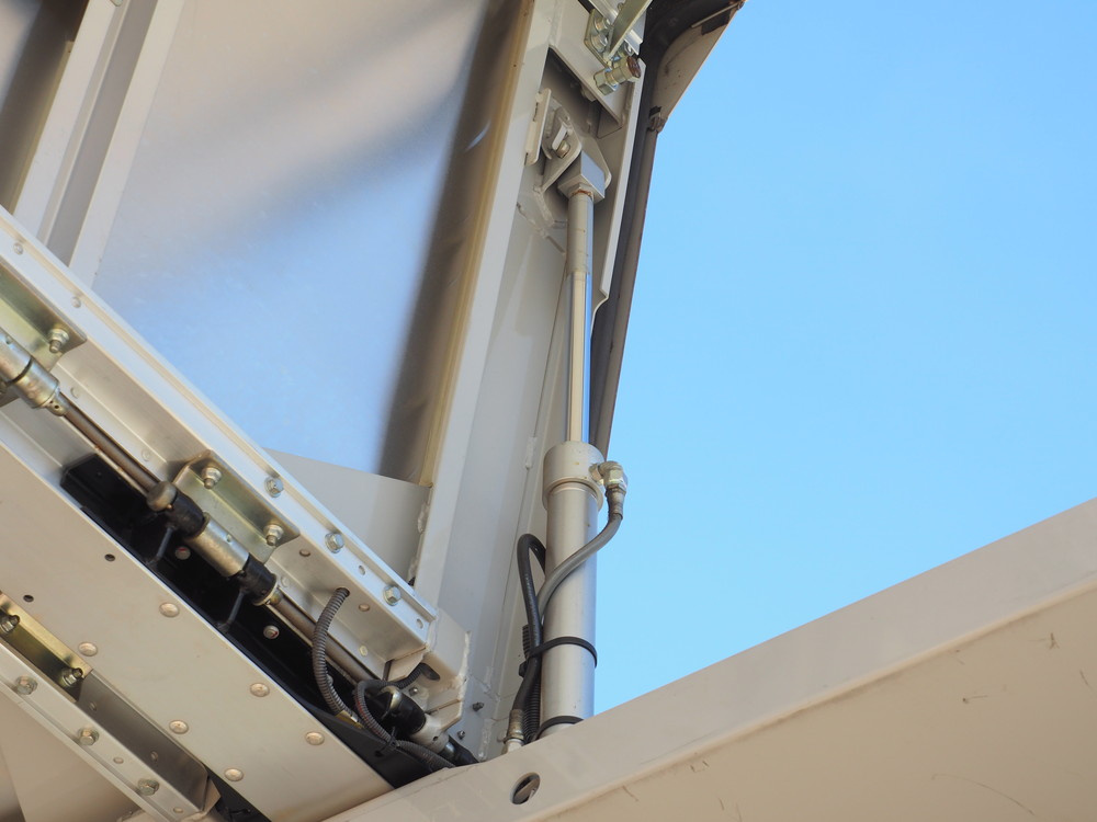 日野 レンジャープロ ウイング車 中型 TKG-FD7JLAG 年式 H26[写真14]