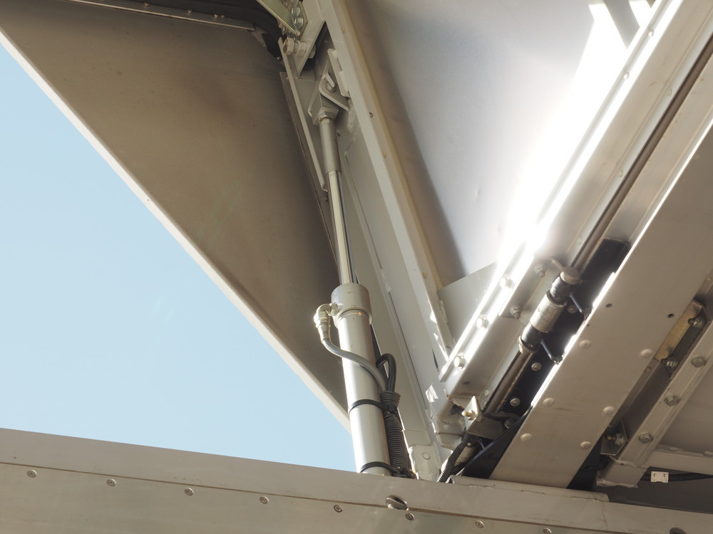 日野 レンジャープロ ウイング車 中型 TKG-FD7JLAG 年式 H26[写真13]