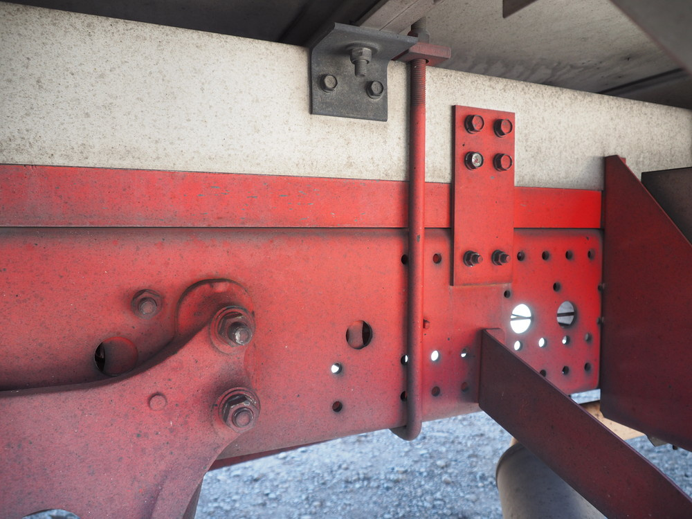 いすゞ フォワード 冷凍バン 中型 TKG-FRR90T2 年式 H26[写真32]