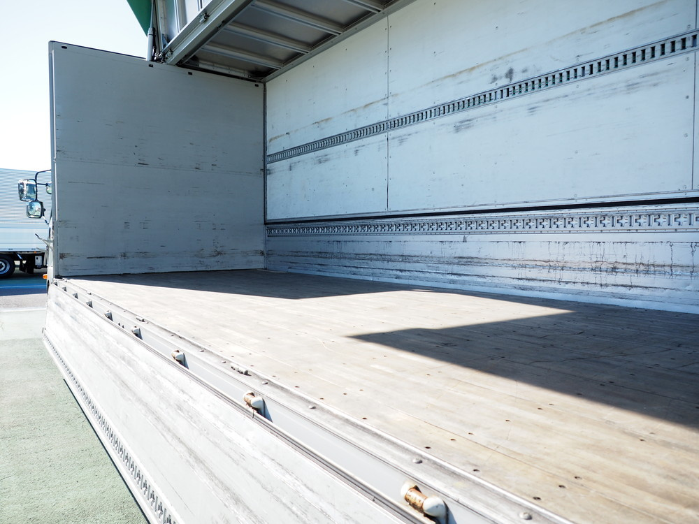 三菱ふそう ファイター ウイング車 中型 TKG-FK61F 年式 H28[写真20]