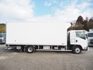 いすゞ フォワード 冷凍バン 中型 TKG-FRR90T2 年式 H29 [写真08]