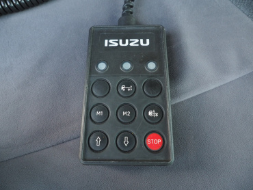 いすゞ フォワード 冷凍バン 中型 TKG-FRR90T2 年式 H29 [写真28]