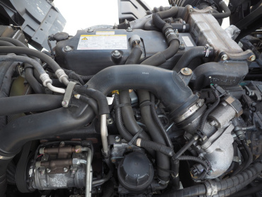 いすゞ フォワード 冷凍バン 中型 TKG-FRR90T2 年式 H29 [写真40]