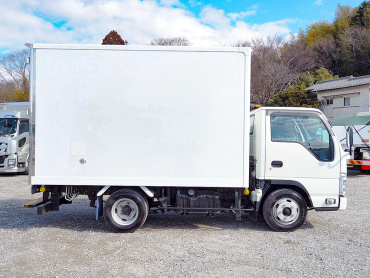 いすゞ エルフ バン車 小型 TRG-NJR85A 年式 H28[写真07]