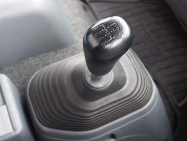 いすゞ フォワード 冷凍バン 中型 TKG-FRR90S2 年式 H27 [写真24]