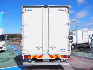 いすゞ フォワード ウイング車 中型 TKG-FRR90T2 年式 H29 [写真07]