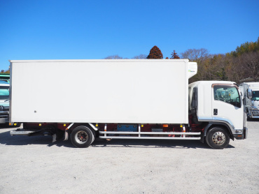 いすゞ フォワード 冷凍バン 中型 TKG-FRR90T2 年式 H26 [写真10]