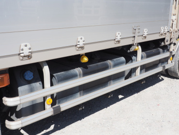 UDトラックス クオン ウイング車 大型 2PG-CG5CA 年式 R1 [写真18]