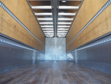 UDトラックス クオン ウイング車 大型 2PG-CG5CA 年式 R1 [写真28]