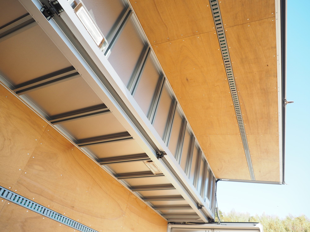 日野 レンジャープロ ウイング車 中型 TKG-FD7JPAA 年式 H28[写真21]