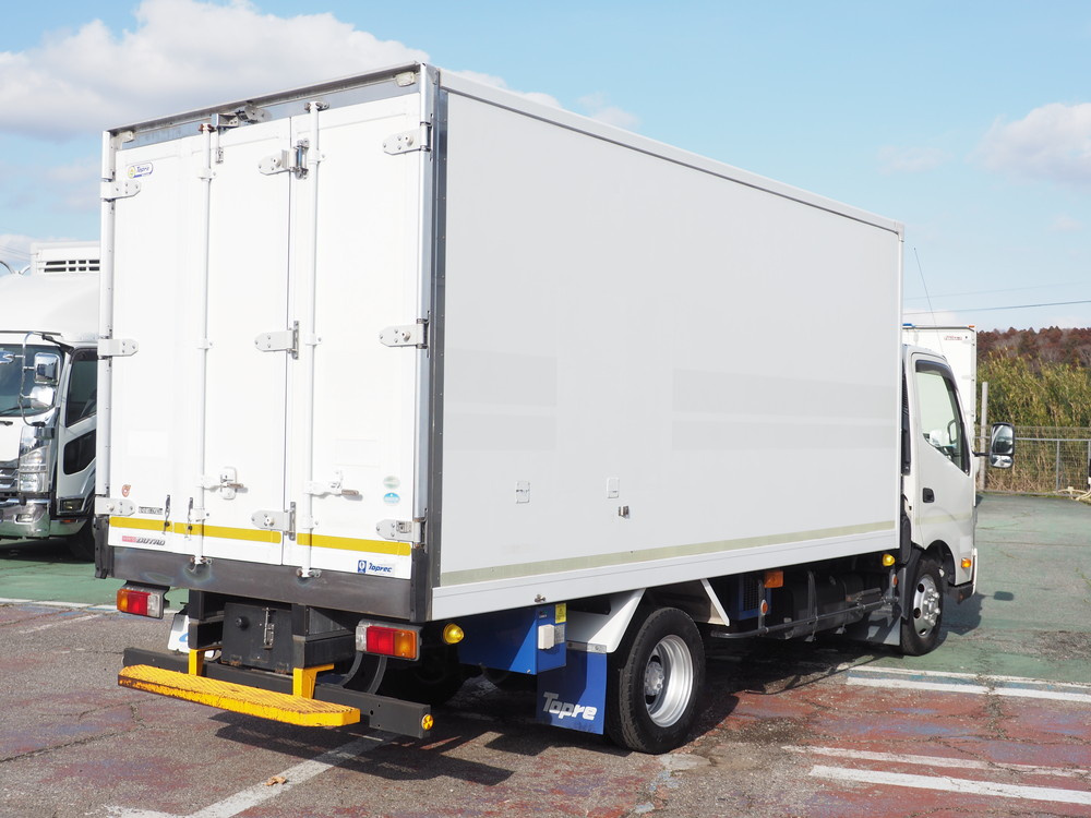 日野 デュトロ 冷凍バン 小型 TKG-XZU710M 年式 H28[写真05]