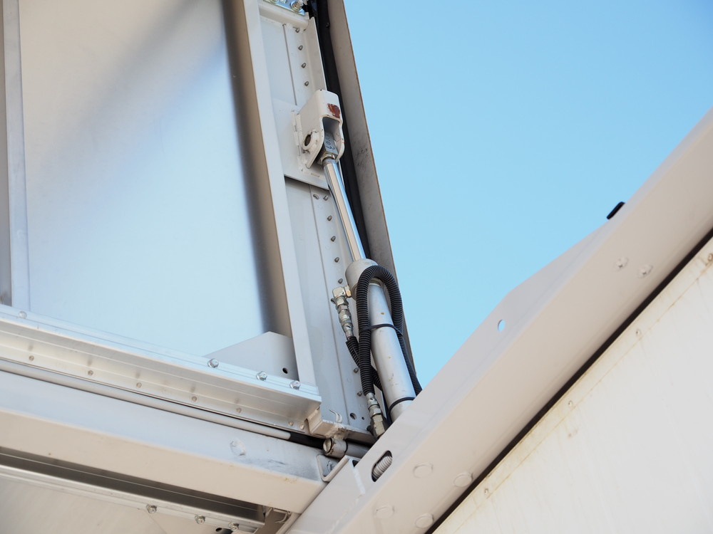 日野 レンジャープロ ウイング車 中型 TKG-FD7JLAG 年式 H27[写真18]