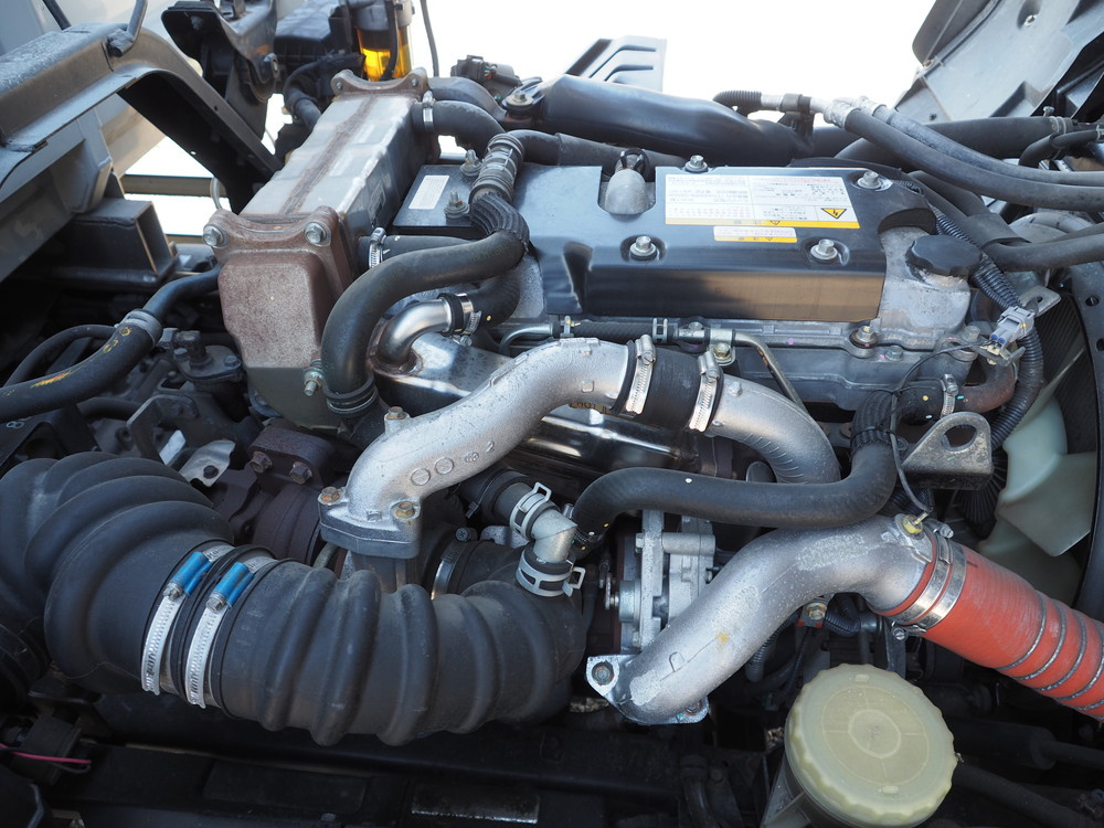 いすゞ フォワード ウイング車 中型 2RG-FRR90T2 年式 H30[写真45]