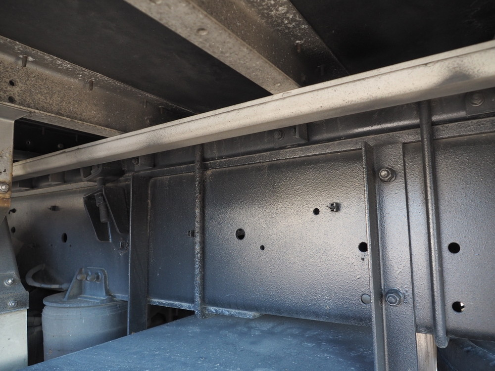 いすゞ ギガ ウイング車 大型 QKG-CYJ77A 年式 H26[写真42]