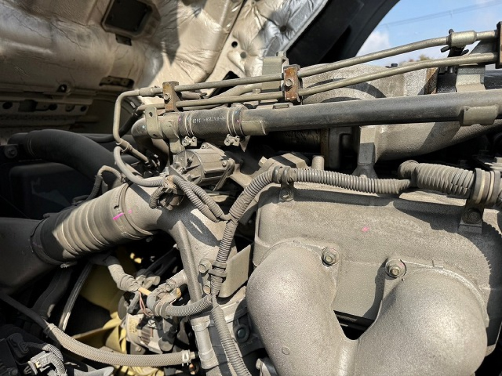 いすゞ ギガ ウイング車 大型 QKG-CYJ77A 年式 H27[写真30]