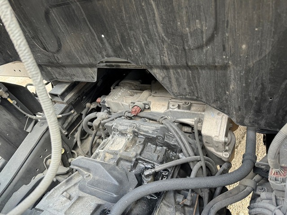 いすゞ ギガ ウイング車 大型 QKG-CYJ77A 年式 H27[写真39]