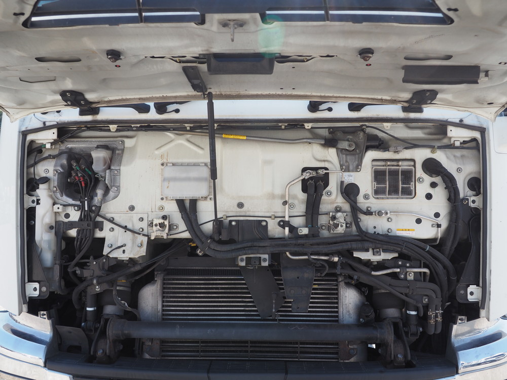 いすゞ ギガ 冷凍バン 大型 QPG-CYJ77B 年式 H30[写真35]