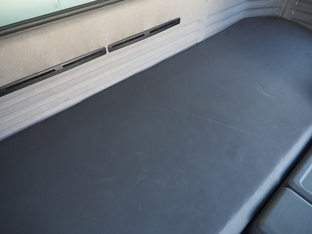 いすゞ ギガ 冷凍バン 大型 QKG-CYJ77A 年式 H26[写真23]