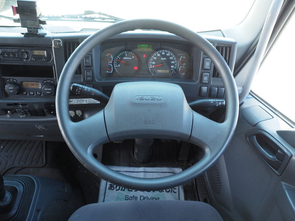 いすゞ フォワード 冷凍バン 中型 TKG-FRR90T2 年式 H28[写真21]