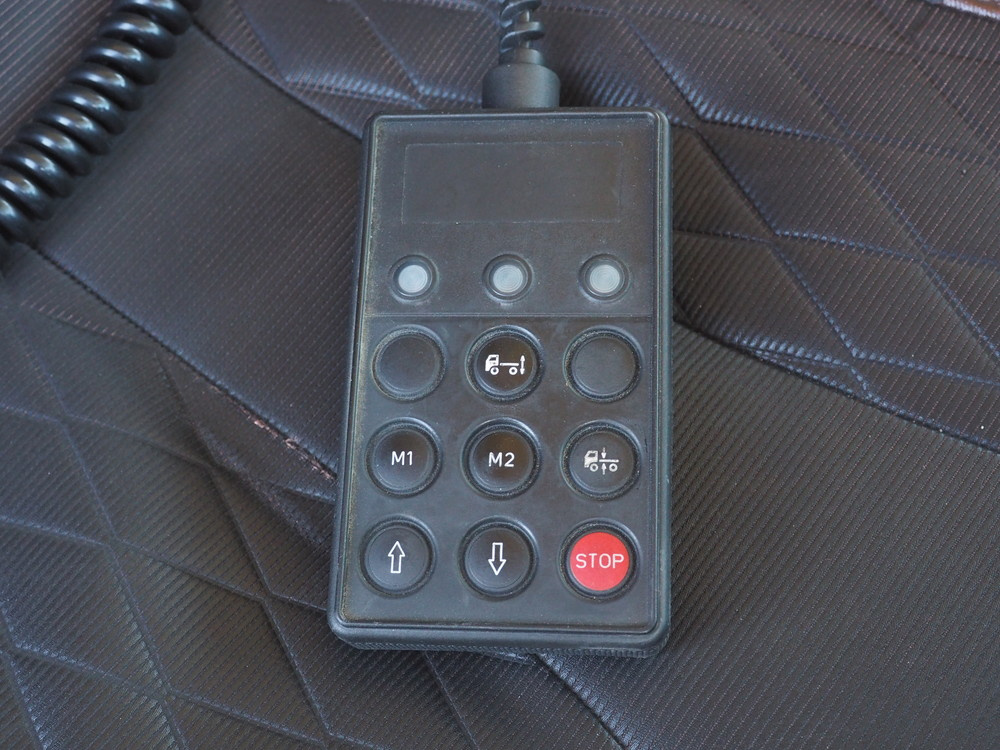 日野 プロフィア 冷凍バン 大型 2DG-FR1AHG 年式 H29[写真36]