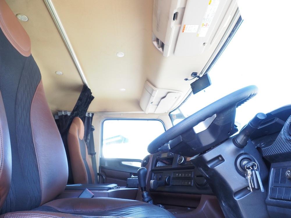 日野 プロフィア 冷凍バン 大型 2DG-FR1AHG 年式 H29[写真31]