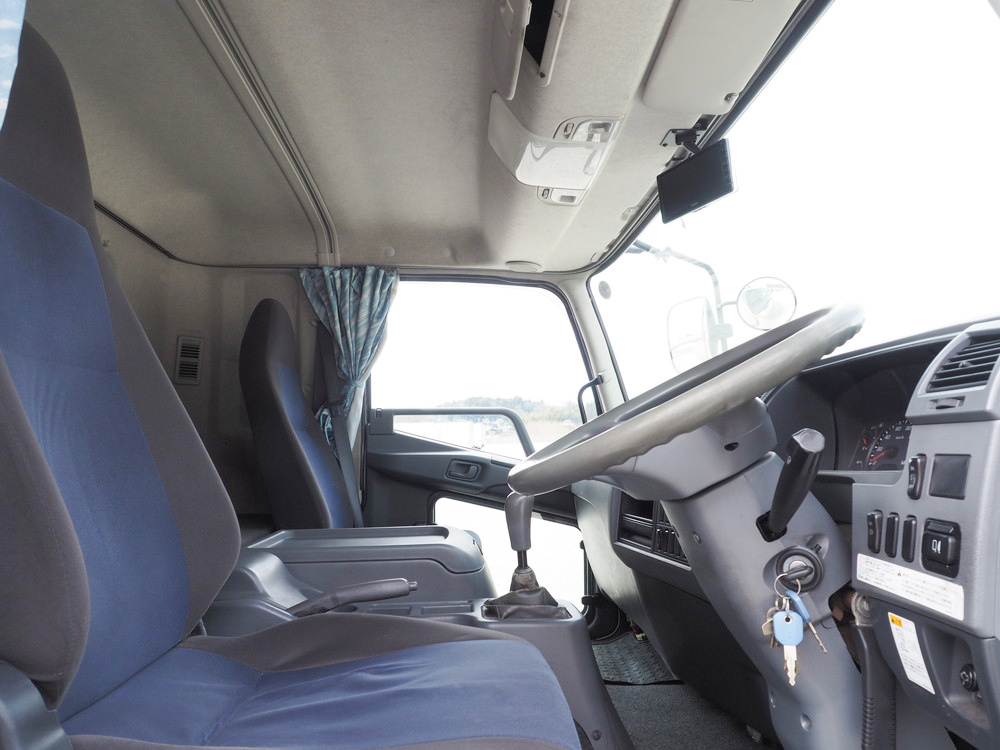 三菱ふそう ファイター ウイング車 中型 TKG-FK61F 年式 H28[写真34]