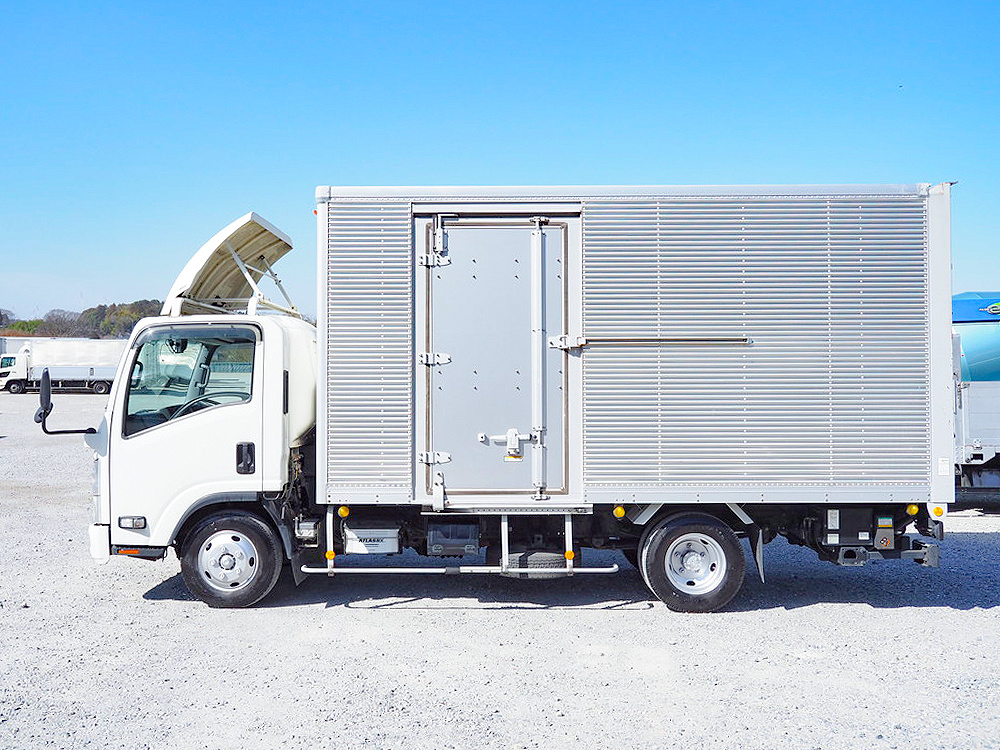 いすゞ エルフ バン車 小型 TRG-NPR85AN 年式 H27[写真09]