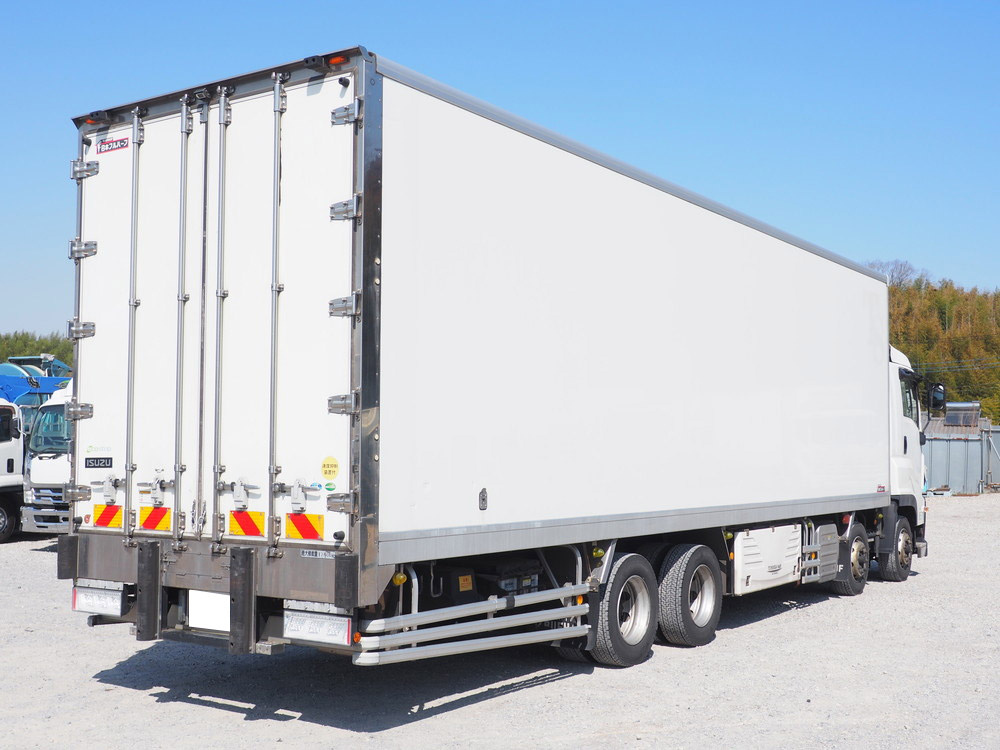 いすゞ ギガ 冷凍バン 大型 QPG-CYJ77B 年式 H30[写真04]