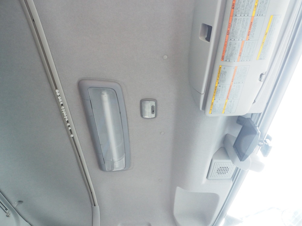 いすゞ ギガ 冷凍バン 大型 QPG-CYJ77B 年式 H30[写真27]