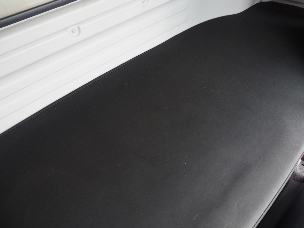 いすゞ ギガ 冷凍バン 大型 QPG-CYJ77B 年式 H30[写真26]