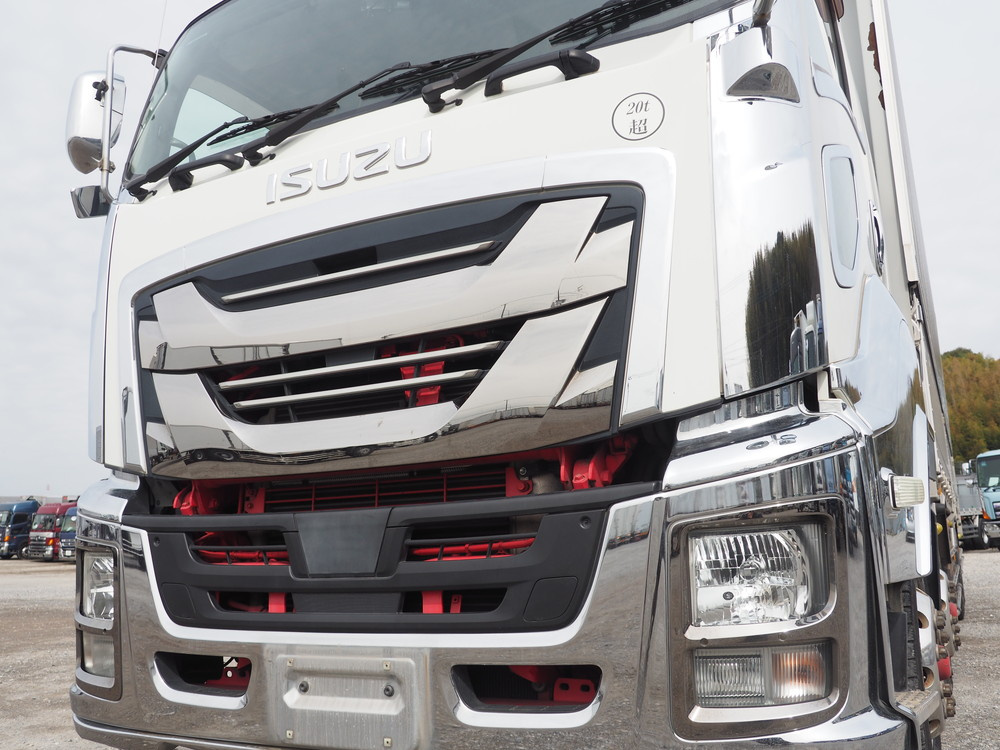 いすゞ ギガ ウイング車 大型 QPG-CYJ77B 年式 H28[写真08]