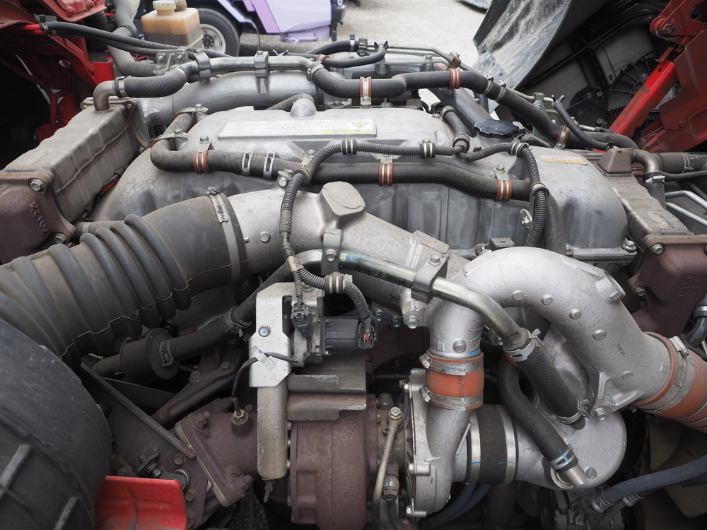 いすゞ ギガ ウイング車 大型 QPG-CYJ77B 年式 H28[写真51]