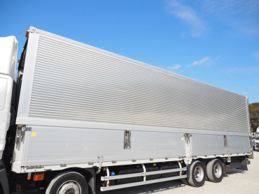 日野 プロフィア ウイング車 大型 2DG-FW1AHG 年式 R1 [写真20]