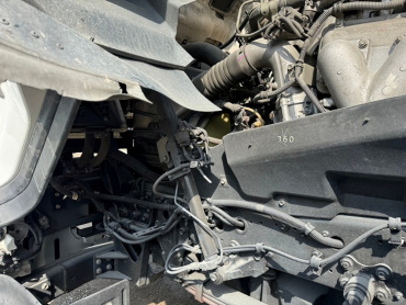 いすゞ ギガ ウイング車 大型 QKG-CYJ77A 年式 H27 [写真38]