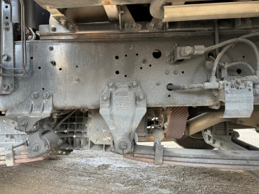 いすゞ ギガ ウイング車 大型 QKG-CYJ77A 年式 H27 [写真11]