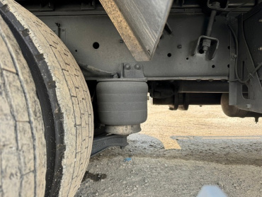 いすゞ ギガ ウイング車 大型 QKG-CYJ77A 年式 H27 [写真19]